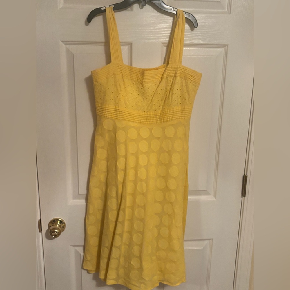 Sandra Darren yellow Dress 100 percent cotton in size 12.